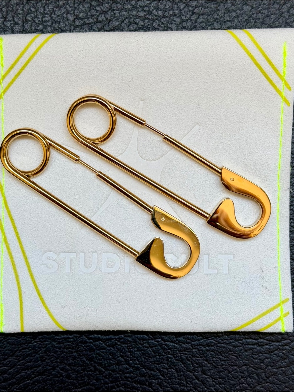 STUDIO CULT Oversized Safety Pin Earring Pair